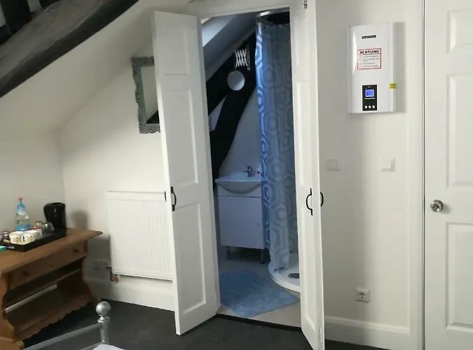 Royal Ii بيت ضيافة 3*