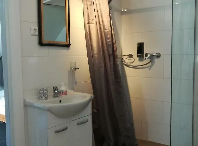 Πανσιόν Royal Ii